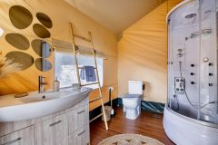 toilet view